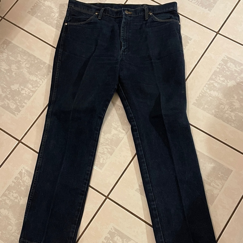 Wrangler Men's Deep Indigo Straight Jeans